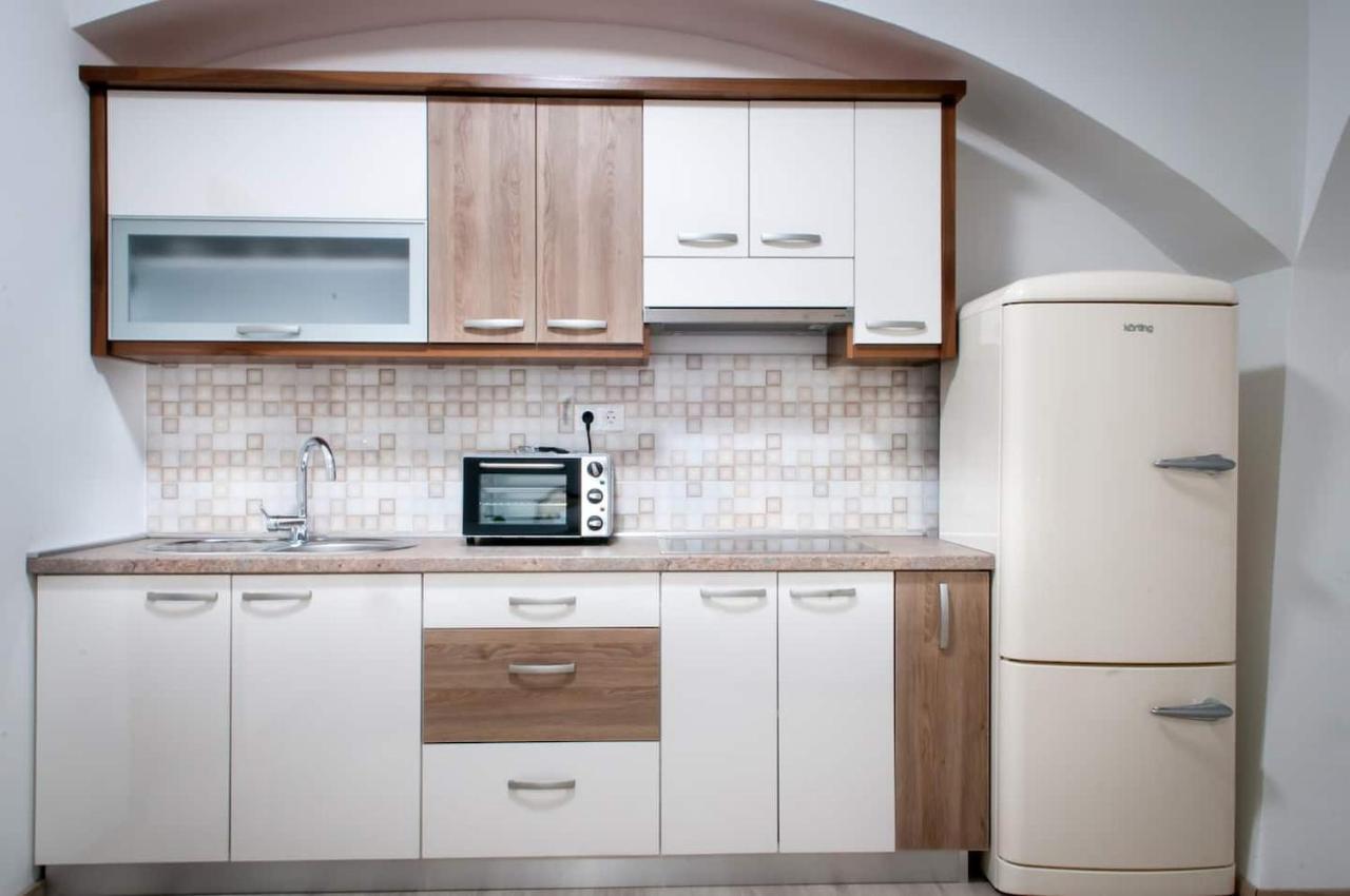 The Maze Apartment ลูบลิยานา ภายนอก รูปภาพ
