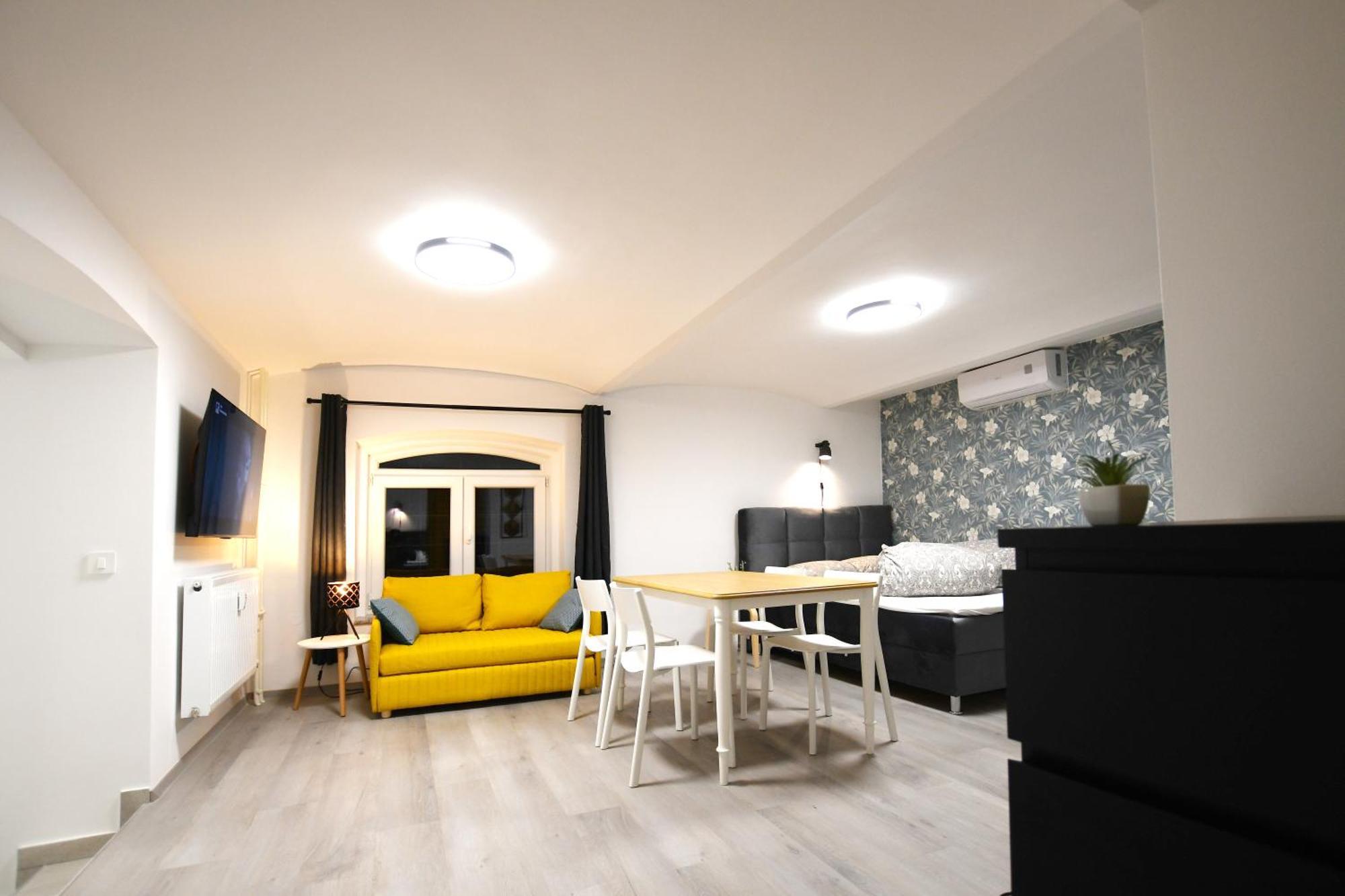 The Maze Apartment ลูบลิยานา ภายนอก รูปภาพ