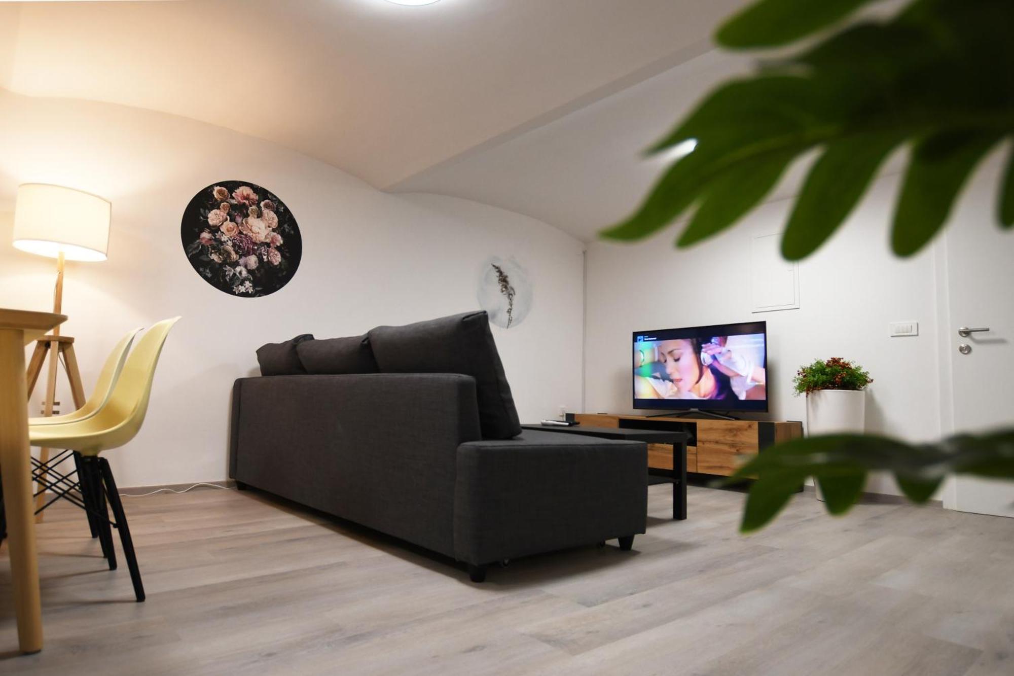 The Maze Apartment ลูบลิยานา ภายนอก รูปภาพ