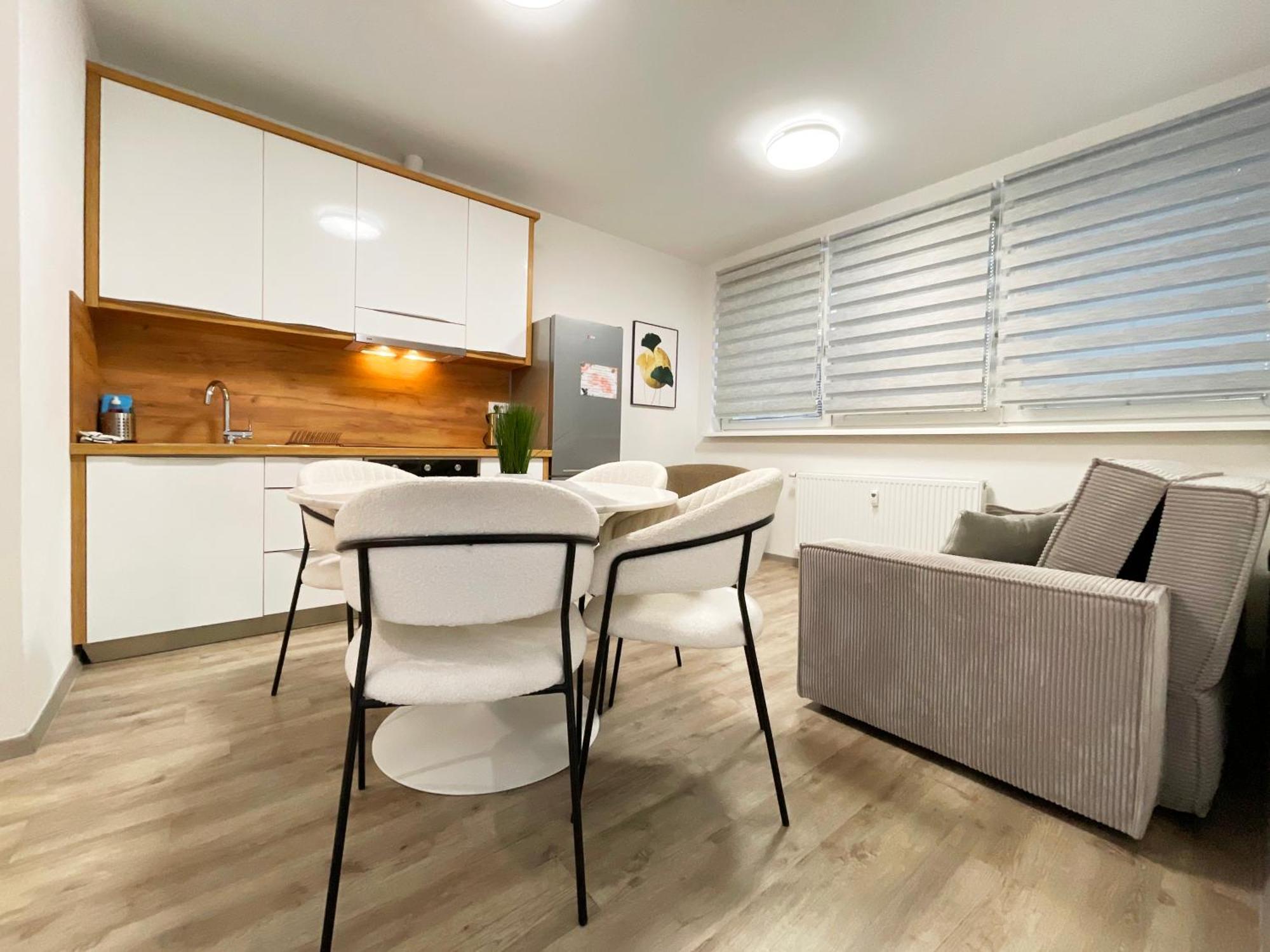 The Maze Apartment ลูบลิยานา ภายนอก รูปภาพ