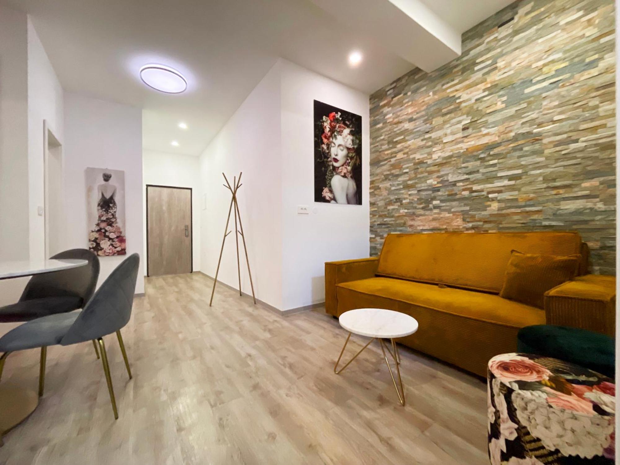 The Maze Apartment ลูบลิยานา ภายนอก รูปภาพ