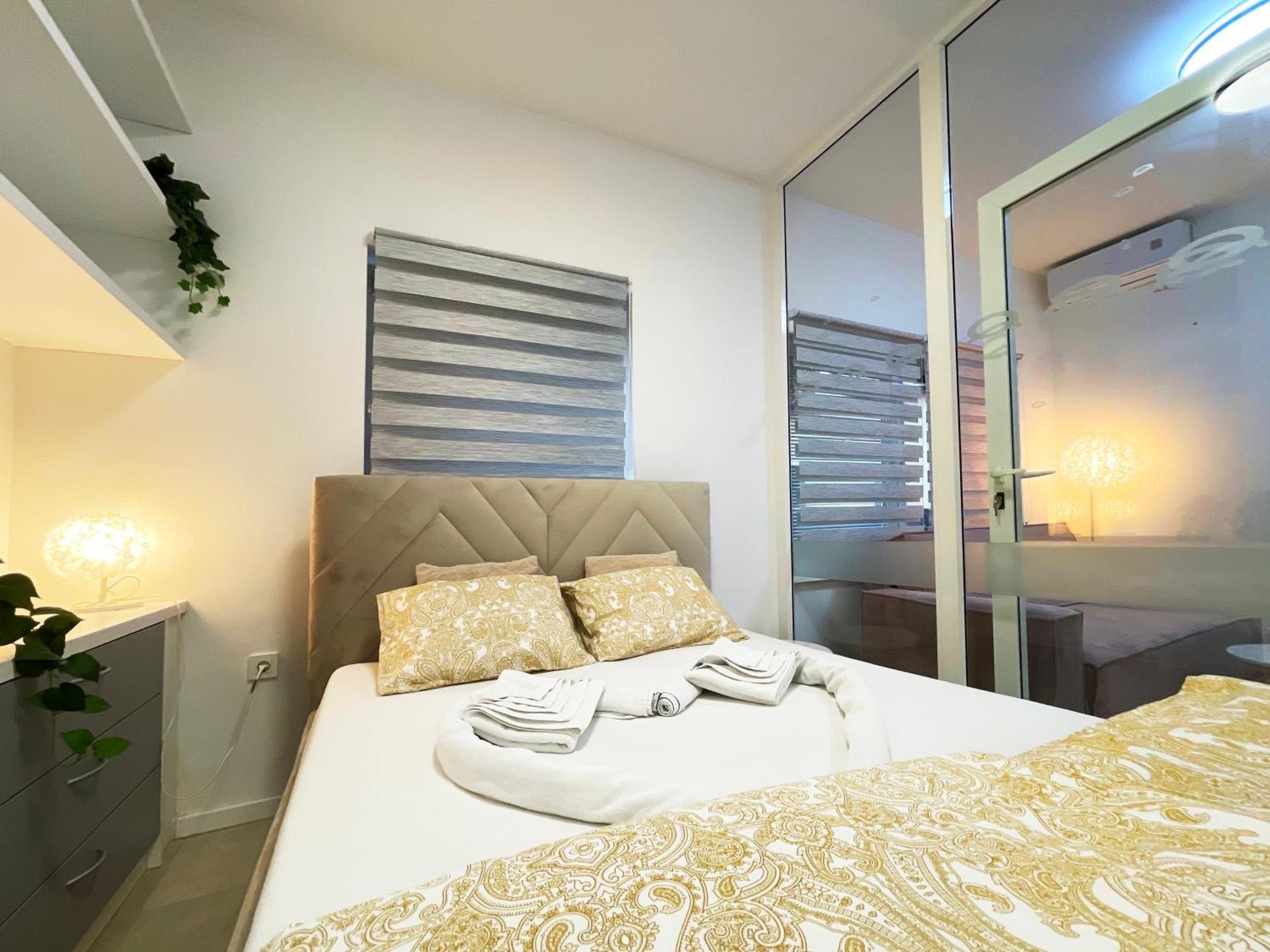 The Maze Apartment ลูบลิยานา ภายนอก รูปภาพ
