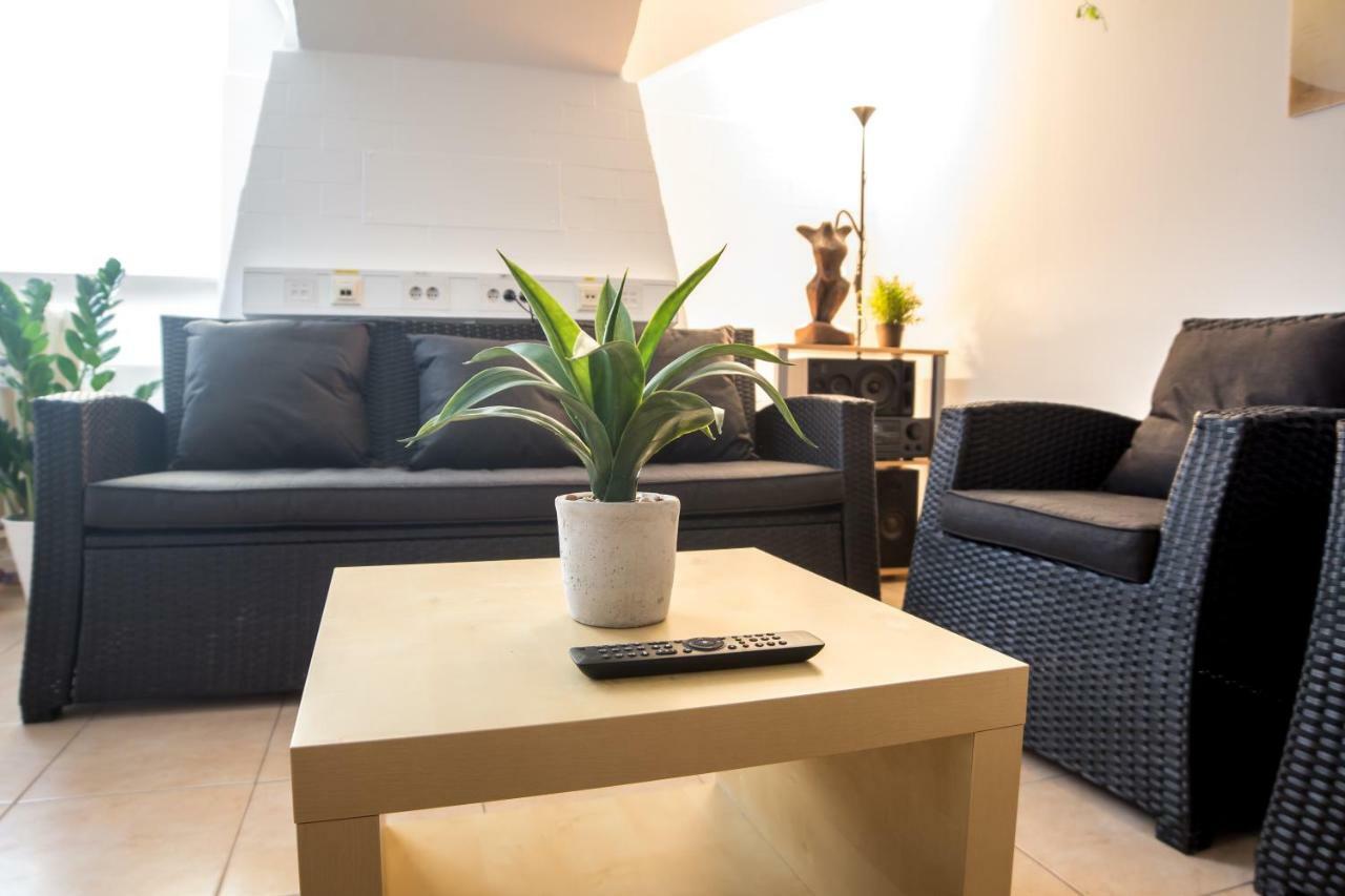The Maze Apartment ลูบลิยานา ภายนอก รูปภาพ