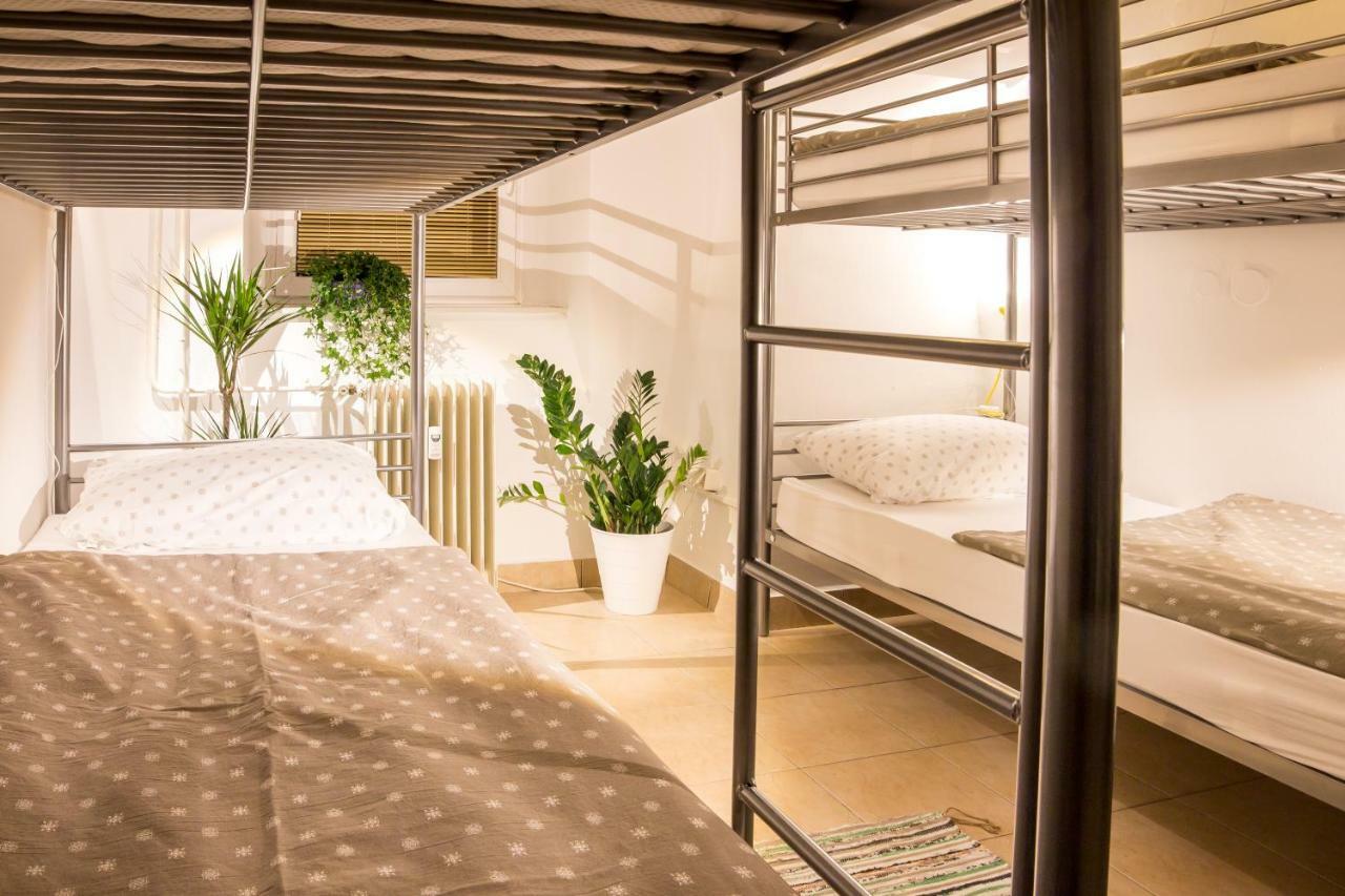 The Maze Apartment ลูบลิยานา ภายนอก รูปภาพ